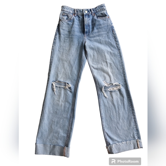 Zara Denim - Zara Jeans Women's Size 4 distressed knees straight wide leg light blue wash